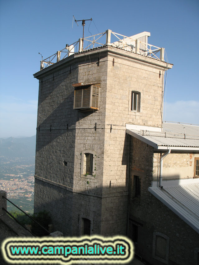 Foto della stazione meteo Montevergine (AV)