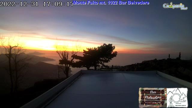 Monte Faito (NA) Bar Belvedere mt. 1022 live Webcam - Ultima immagine ripresa