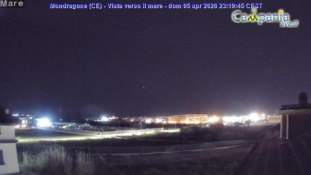 immagine della webcam nei dintorni di Ischitella Lido: webcam Mondragone