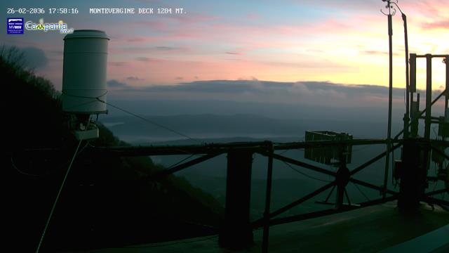 immagine della webcam nei dintorni di Arpaise: webcam Mercogliano