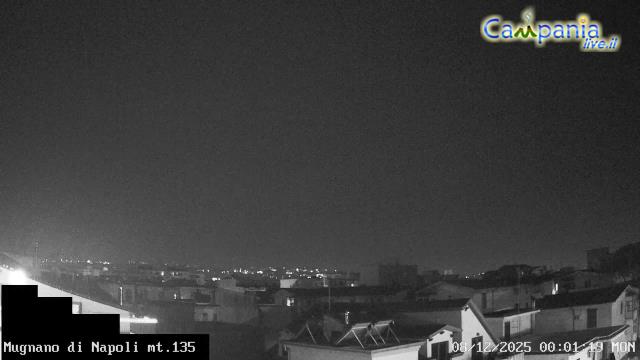 immagine della webcam nei dintorni di Pozzuoli: webcam Mugnano di Napoli