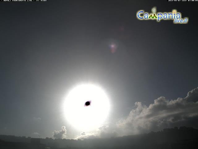 Napoli Fuorigrotta Ist. Augusto Righi live Webcam - Ultima immagine ripresa Napoli Fuorigrotta Ist. Augusto Righi live Webcam - Ultima immagine ripresa
